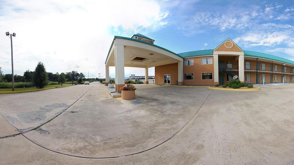 Econo Lodge Cullman Esterno foto